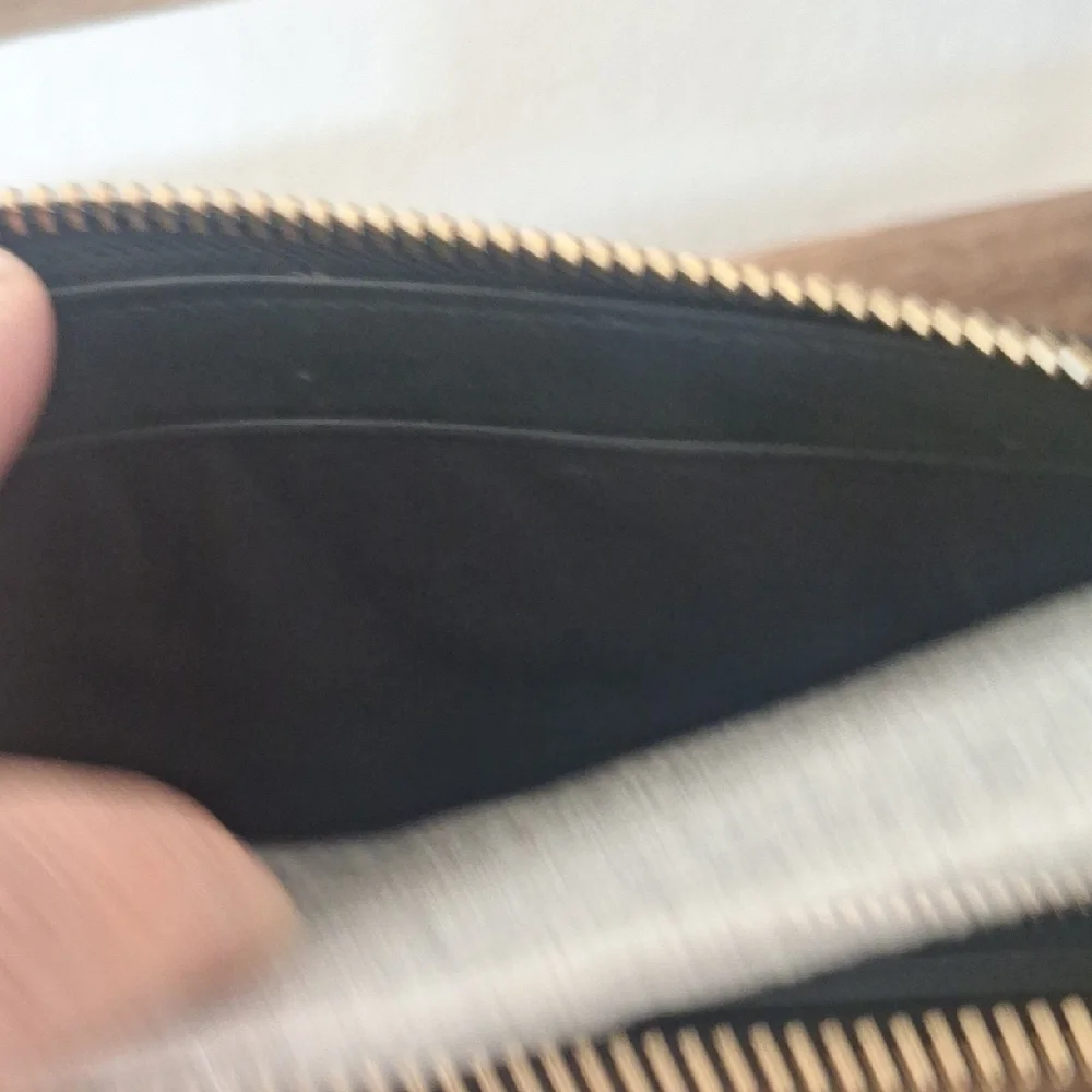 Coach Black Zip-Around Leather Wallet - Picture 2 of 10
